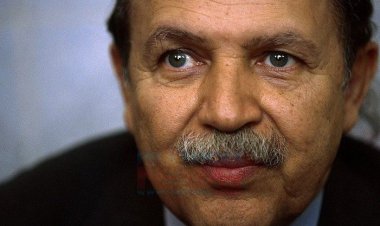 মারা গেলেন আলজেরিয়ার সাবেক প্রেসিডেন্ট আব্দেল আজিজ বুতেফলিকা