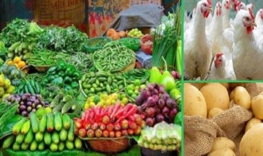 বাজারে নেই স্বস্তি, উর্ধ্বগতিতে সবজি-মুরগি