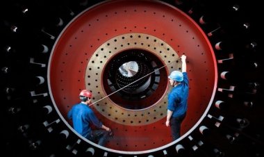 চীন কেন বিভিন্ন দেশকে বিশাল অঙ্কের ঋণ দিচ্ছে