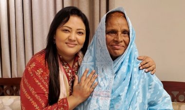 মা হারালেন ফোকসম্রাজ্ঞী মমতাজ