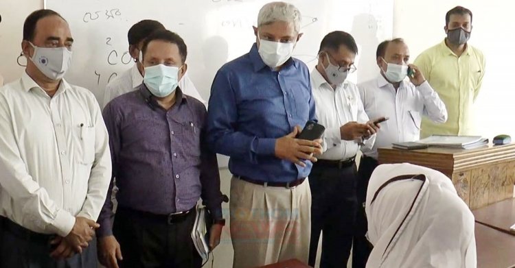 ঝরে পড়া শিক্ষার্থীদের ডাটাবেজ তৈরি করা হচ্ছে : মাউশি মহাপরিচালক