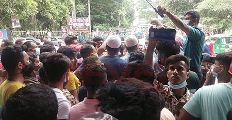 টিকার দাবিতে সোহরাওয়ার্দী হাসপাতালে প্রবাসীদের বিক্ষোভ