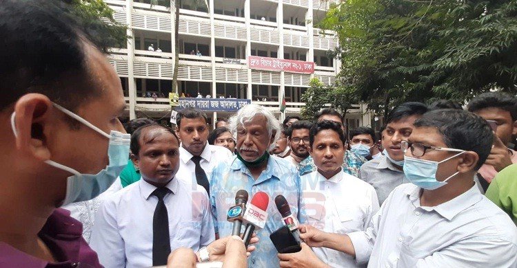 স্লোগান দিয়ে ৬ মাস জেলে থাকতে হয়, এটা কি ন্যায়বিচার প্রশ্ন ডা. জাফরুল্লাহর