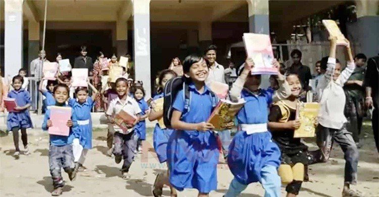  স্কুল-কলেজে সাপ্তাহিক ছুটি বাড়ছে