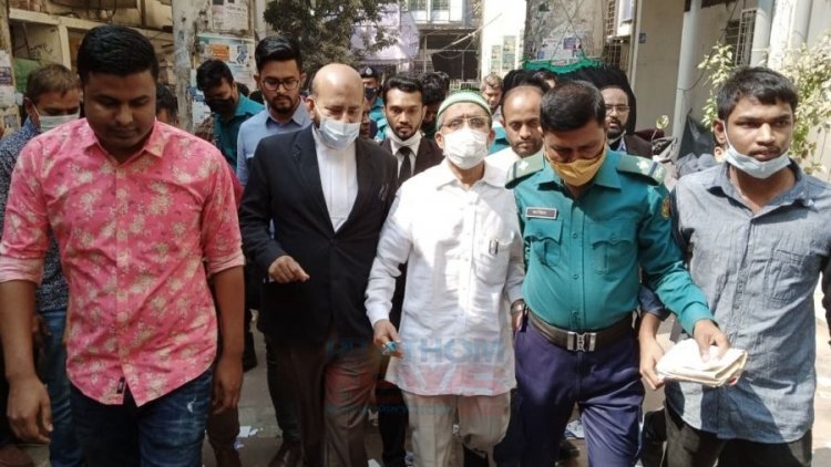 আমি নির্দোষ, আদালতে বাবর