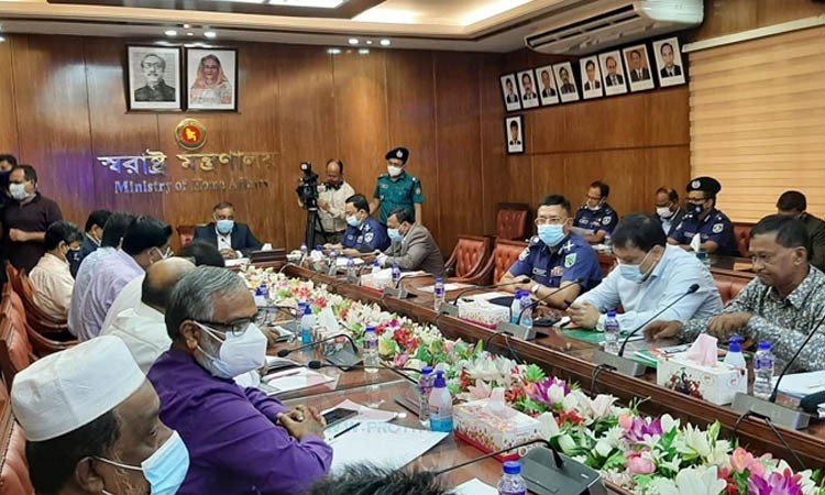 ট্রাক-কাভার্ডভ্যান মালিক-শ্রমিকদের ধর্মঘট প্রত্যাহার