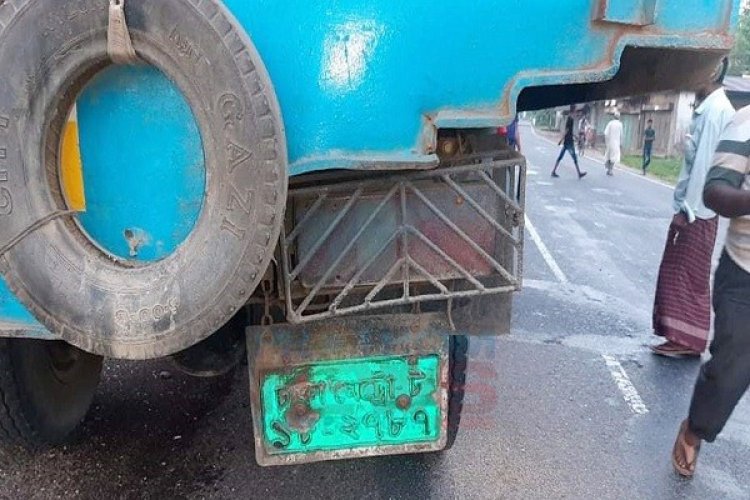 সিলেটের দয়ামীরে দাঁড়িয়ে থাকা ট্রাকে ধাক্কায় নিহত ২