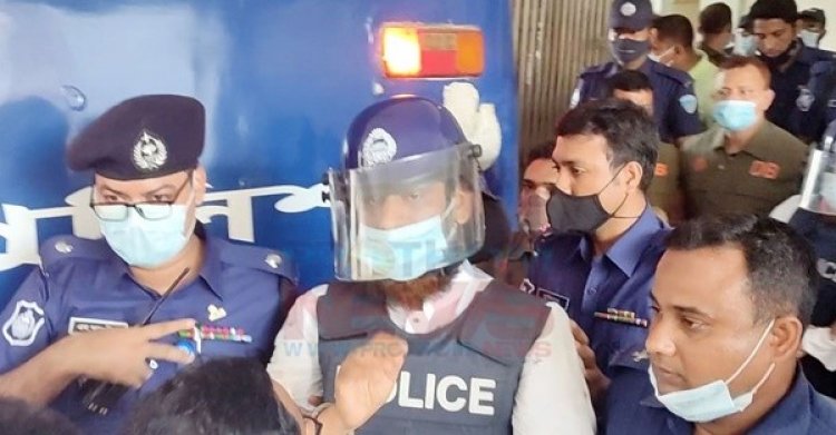 নারায়ণগঞ্জ আদালতে মামুনুল হক