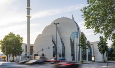 জার্মানিতে মসজিদে আজান দেওয়ার অনুমতি