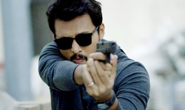 আন্তর্জাতিকভাবে পুরস্কৃত ‘আঘাত’