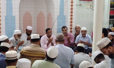 খালেদা জিয়ার সুস্থতা কামনায় টাঙ্গাইল জেলা বিএনপির দোয়া মাহফিল