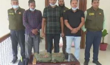 অভিনব কায়দায় ভুয়া গোয়েন্দা সেজে প্রতারণা করতো চক্রটি