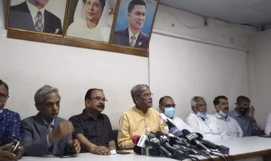 নেতারা যেন নির্বাচন করতে না পারে সেজন্যই অতিদ্রুত মামলাগুলো শেষ করতে চায়: মির্জা ফখরুল