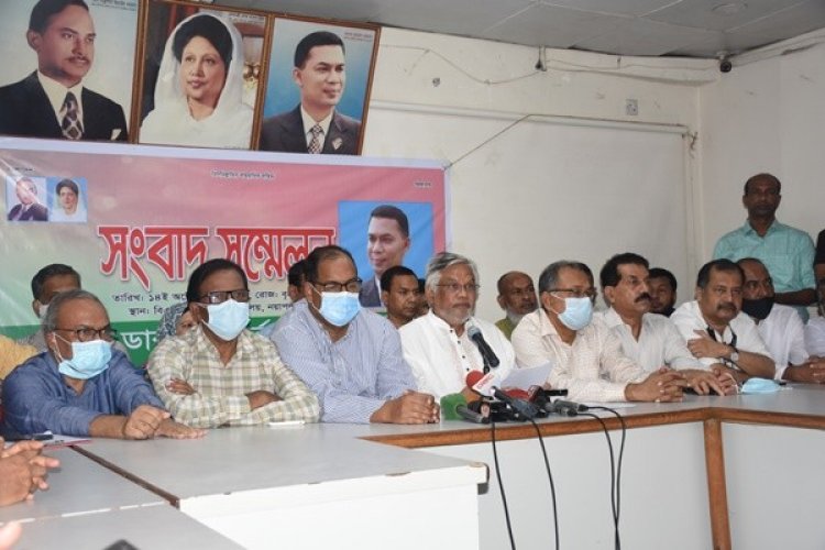 “রাজনৈতিক অনুষ্ঠান বন্ধ করে প্রেসক্লাব কর্তৃপক্ষ মত প্রকাশের স্বাধীনতা বিরোধীদের সহযোগিতা করেছে”