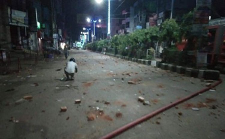 ফেনীর ঘটনার দুই মামলায় প্রায় ৪০০ আসামী