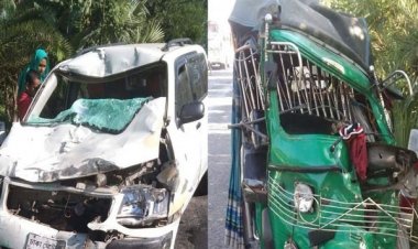 ঝালকাঠিতে মাইক্রোবাস-অটোরিকশার মুখোমুখি সংঘর্ষে নিহত ৩