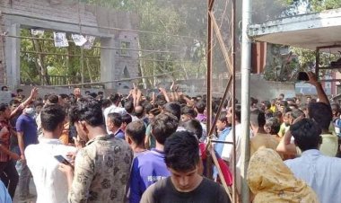 ইউপি সদস্য হত্যা : গাইবান্ধা-সুন্দরগঞ্জ সড়ক অবরোধ