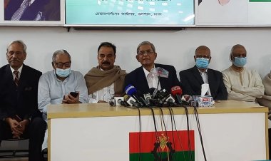 জীবন-মৃত্যুর সন্ধিক্ষণে খালেদা জিয়া, বিদেশে চিকিৎসা চেয়ে গণঅনশন