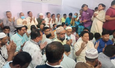 খালেদা জিয়ার রোগমুক্তি কামনায় যুবদলের দোয়া মাহফিল