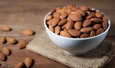 যে কারণে শীতকালে আমন্ড বাদাম খাবেন​