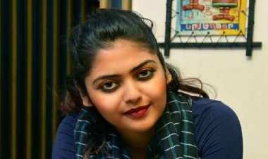  অভিনেত্রী সায়নীকে থানায় নিতে হোটেল ঘিরে রেখেছে পুলিশ