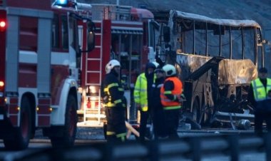 বুলগেরিয়ায় বাস দুর্ঘটনায় নিহত ৪৫