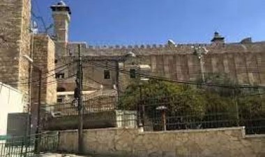 ঐতিহাসিক মসজিদে ইসরাইলি প্রেসিডেন্ট, আরব লিগের নিন্দ