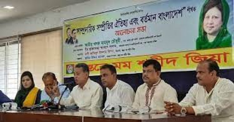 শুধু নির্বাচন নয়, আলোচনাতেও যাবে না বিএনপি : আমীর খসরু