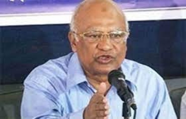 সরকার পতনের মুখে প্রয়োজন একটা ধাক্কা: ড. শোশররফ