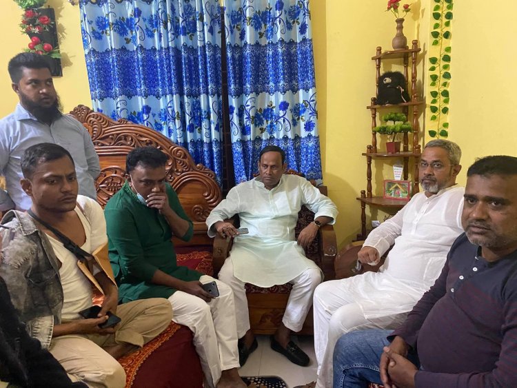 রুবেলকে দেখতে গেলেন  টুকু