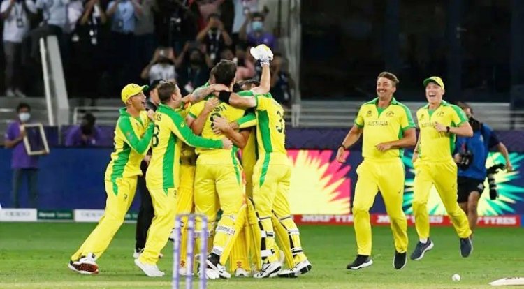 রেকর্ড গড়ে শিরোপা অস্ট্রেলিয়ার