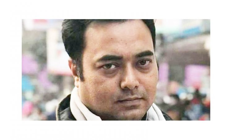 বাংলা একাডেমির মহাপরিচালকের ছেলেকে মারধর, সাবেক ছাত্রলীগ নেতা আটক