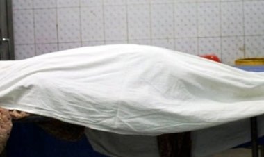 হাইকোর্ট মোড়ে ট্রাকের ধাক্কায় মোটরসাইকেল আরোহী নিহত