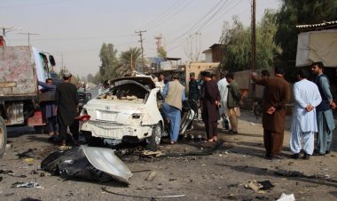 রাজধানীতে ট্রাকচাপায় প্রাণ গেল সংবাদকর্মীর