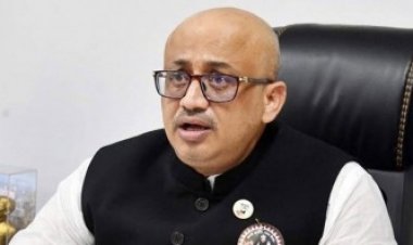 শাহবাগ থানায় মুরাদের বিরুদ্ধে অভিযোগ