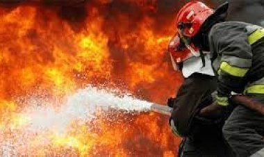 চট্টগ্রামে বস্তিতে ভয়াবহ আগুন