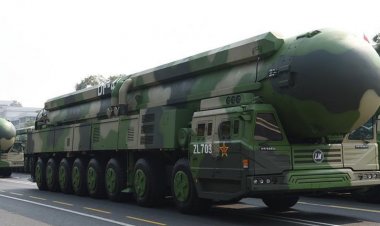 সামরিক খাতে এআই প্রযুক্তির ব্যবহারে নিয়ন্ত্রণ চায় চীন