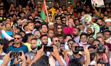 গণতন্ত্র পুনরুদ্ধারে  রাজপথে নামা ছাড়া বিকল্প নেই: গয়েশ্বর