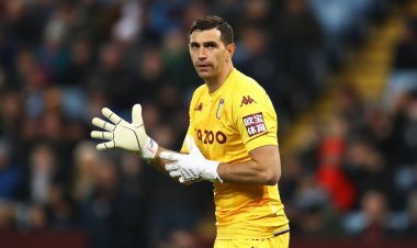 পেনাল্টিতে ২ গোল হজম মার্টিনেজের, হারল তার দল