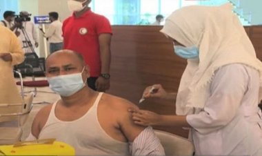 দেশে করোনা টিকার বুস্টার ডোজ প্রয়োগ শুরু
