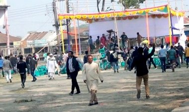 পটুয়াখালীতে  বিএনপির সমাবেশের মঞ্চ জয়বাংলা স্লোগান দিয়ে  ভাংচুর