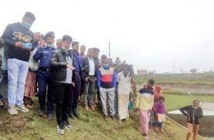 নদীর তীরে মিললো নবজাতকের মরদেহ