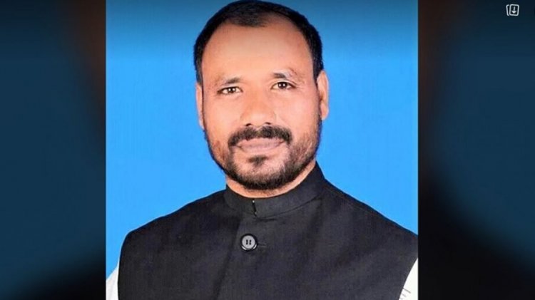 শিক্ষা কর্মকর্তাকে থাপ্পড়: দেওয়ানগঞ্জের সেই মেয়র গ্রেফতার