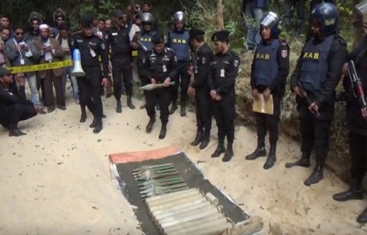 সাতছড়ি উদ্যান থেকে বিপুল অস্ত্র উদ্ধার