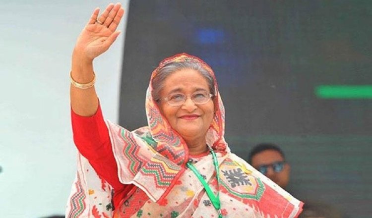 দেশে ফিরলেন প্রধানমন্ত্রী