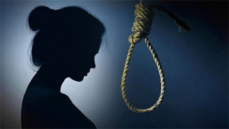 স্বামী ফোন রিসিভ না করায় এসএসসি পরীক্ষার্থীর আত্মহত্যা