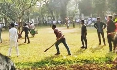 ছাত্রলীগের দু'গ্রুপের সংঘর্ষে সাধারণ সম্পাদক লেখকসহ আহত অন্তত ১৩