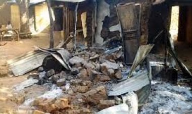  নাইজেরিয়ায় সশস্ত্র গোষ্ঠীর হামলায় নিহত বেড়ে ২০০