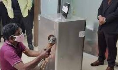 ইভ্যালির লকারে মিললো শত শত চেকবই-কাগজপত্র