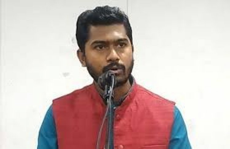 ব্যর্থ উপাচার্য দিয়ে বিশ্ববিদ্যালয় চলতে পারে না: নুর